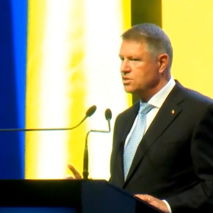 Klaus Iohannis, mesaj pentru românii din Diaspora:  "Ar fi normal să se ÎNTOARCĂ ACASĂ"
