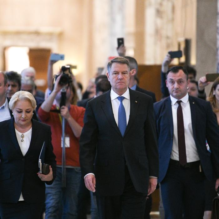Viorica Dăncilă CONTINUĂ cu PROVOCAREA: „Domnule Iohannis, când îmi acceptați invitația la o confruntare 1-1 în fața românilor?”