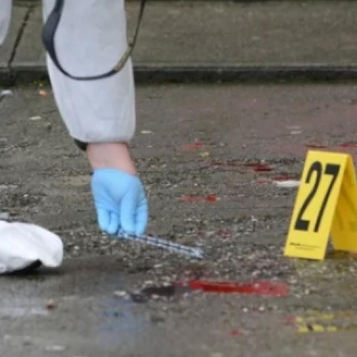 Fiul lui Sile Cămătaru, CĂUTAT de POLIȚIȘTI după ce ar fi ÎNJUNGHIAT un tânăr în faţa unui club