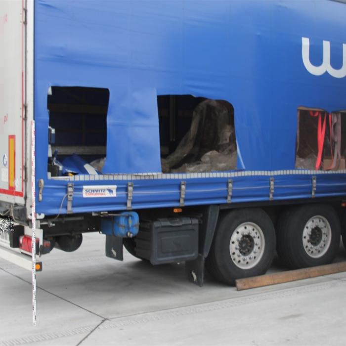 Marea Britanie. Detalii ÎNFIORĂTOARE despre TIRUL morţii. Cele 39 de victime nu aveau nicio şansă de supravieţuire