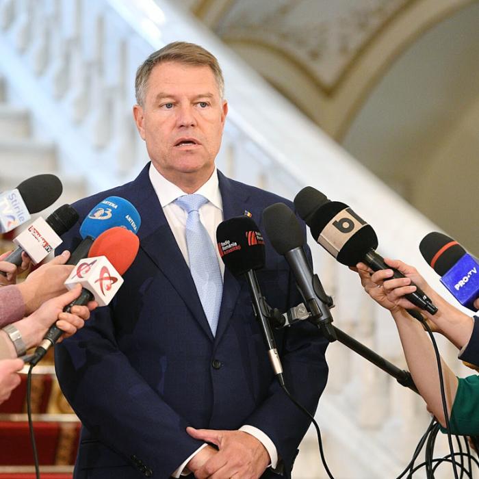 Klaus Iohannis a ELIBERAT din funcție mai mulți judecători și procurori