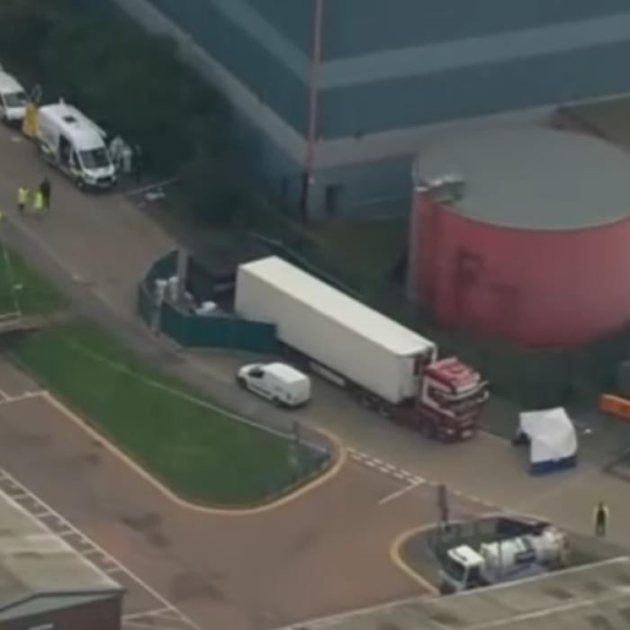 Poveștile celor 39 de vietnamezi care au plătit 30.000$ ca să moară într-un camion din Londra. LEGĂTURA cu România 