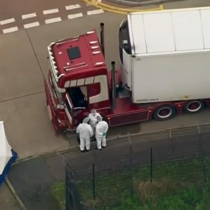Poliția BRITANICĂ mesaj oficial despre IDENTITATEA celor 39 de morți găsiți în CAMION, în Essex