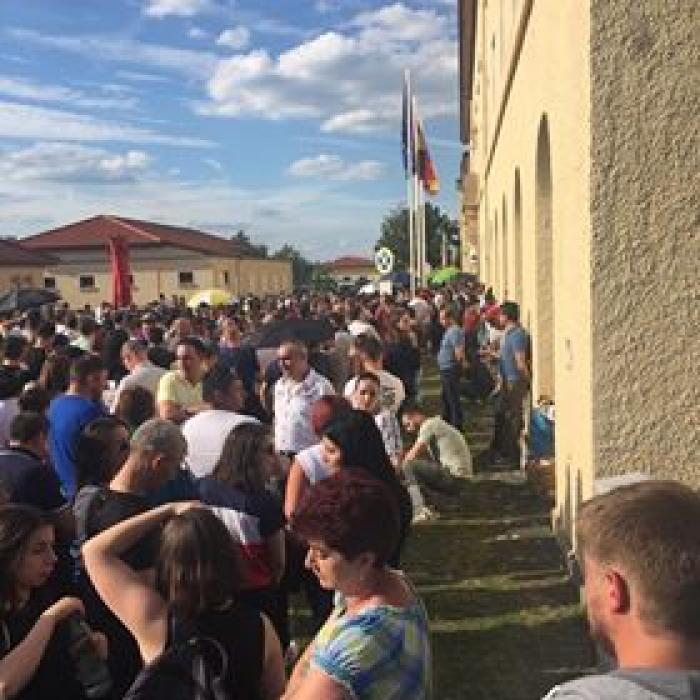 Primul INCIDENT la votul din Diaspora: S-a întâmplat la o secție din GERMANIA