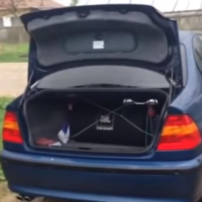 Maroc. O ROMÂNCĂ a fost ARESTATĂ. Polițiștii au avut un ȘOC când au deschis portbagajul femeii