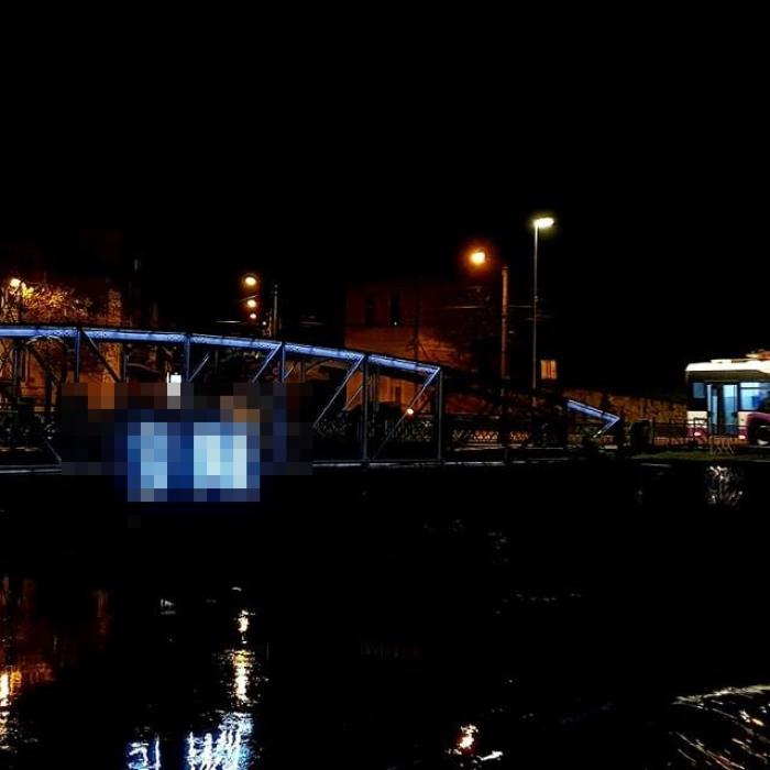 A venit REPLICA la MESAJUL în limba română „Mi-e dor de tine” de la LONDRA și devenit VIRAL (FOTO)