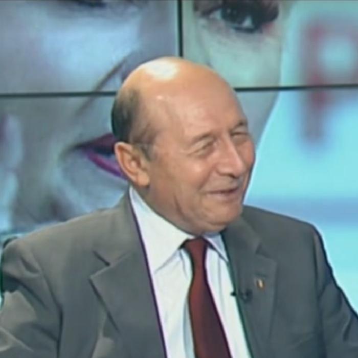 Traian Băsescu: „E o așa secetă în PSD încât orice variantă de înlocuire a Vioricăi Dăncilă e mai proastă decât păstrarea ei”