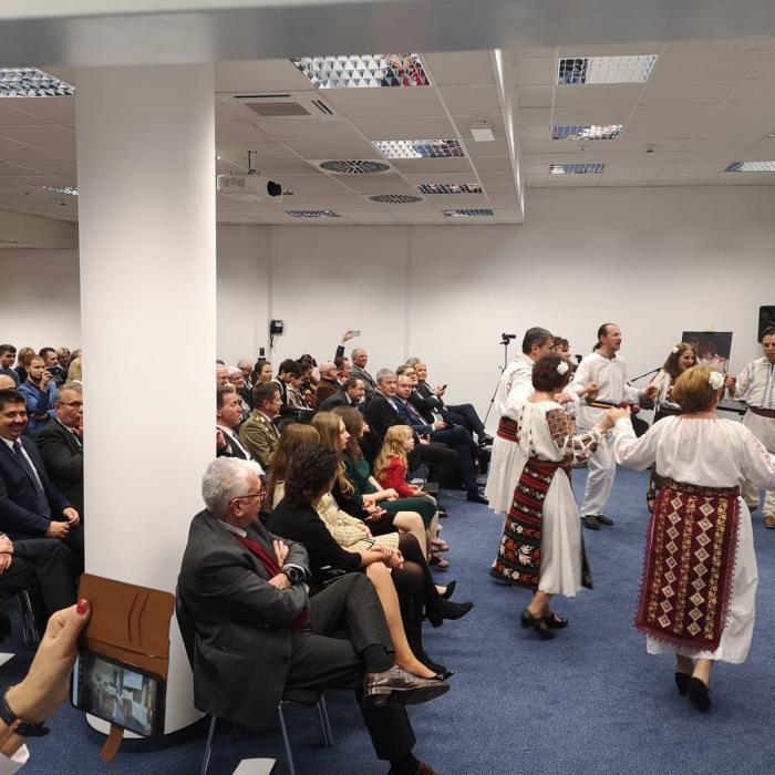 Consulatul României la Stuttgart a fost INAUGURAT. Aurescu, întâlnire importantă pentru românii din Germania - FOTO/VIDEO EXCLUSIV