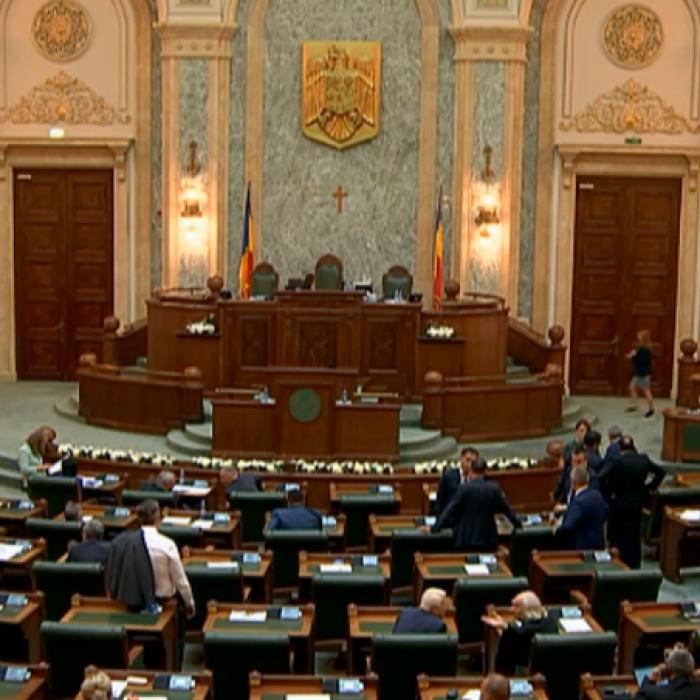 Parlamentul a RESPINS desființarea Secției Speciale
