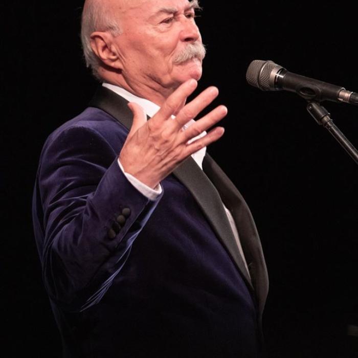 Tudor Gheorghe avertizează clasa politică: Am murit degeaba? Ce-ați făcut din țară? Tot în frig și-n foame, tot în mâini întinse? 