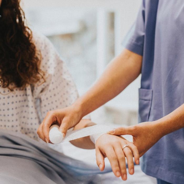 Italia. O româncă a fost violată de infirmierul care trebuia să aibă grijă de ea