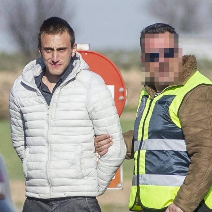 Spania. Un român de 25 de ani și-a omorât cu ferocitate iubitul într-o livadă de măslini. Pedeapsa maximă cerută de familie