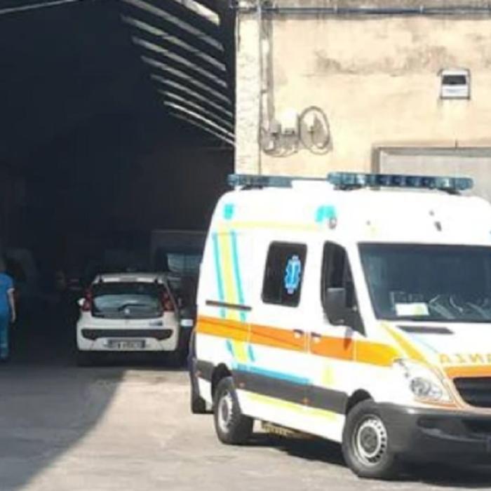 Italia. Român, accidentat grav la locul de muncă. Bărbatul se zbate între viață și moarte