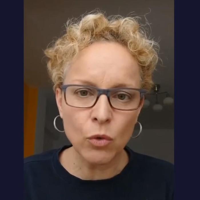 Italiancă, în izolare în România: „Spitalele de aici nu fac faţă unei epidemii precum cea din Italia” (VIDEO)