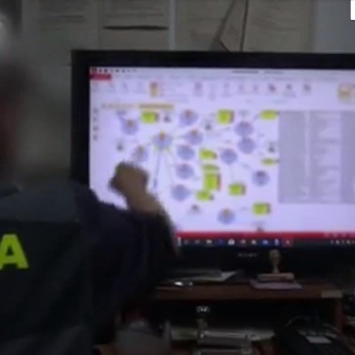 Spania: 8 români au făcut o avere în câteva zile, pe Internet. Fraudă de aproape 100.000 de euro și sute de păgubiți 
