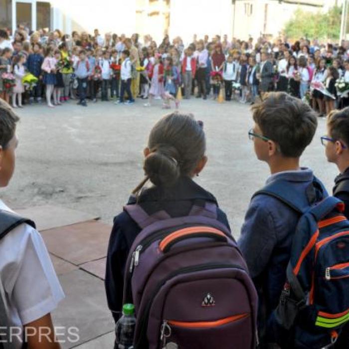 Elevii cer ministrului Educației suspendarea orelor de teama coronavirusului: „Școlile nu dispun de o cultură a siguranţei“