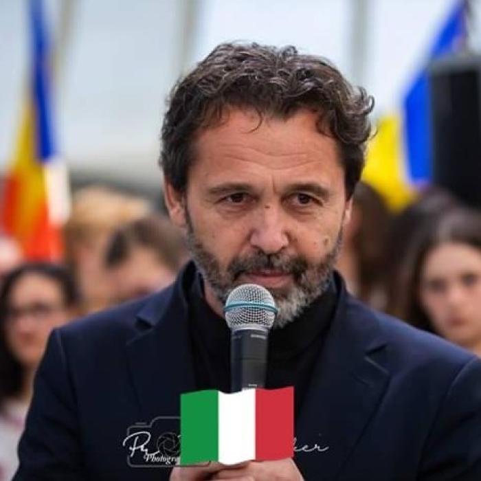 Poetul românilor din Italia, Viorel Boldiș: „Stare de urgență ca în al Doilea Război Mondial. Vor scoate armata pe străzi“