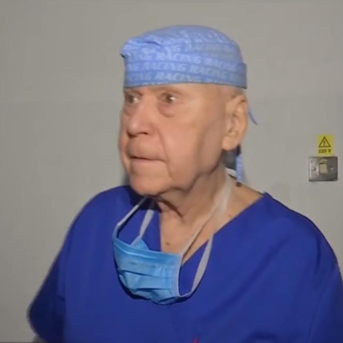 Medic român ATI, la 80 de ani: „Cum să-ţi fie teamă de o boală? Pentru asta ai învăţat, să o combaţi”