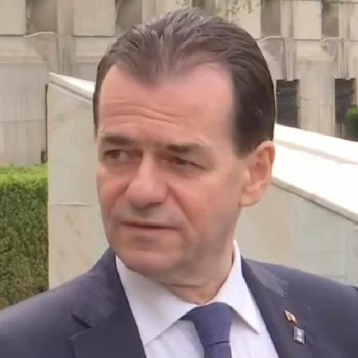 Cum vor sărbători românii Paştele. Ludovic Orban: "Nu e loc de niciun fel de relaxare; slujbele se transmit online"