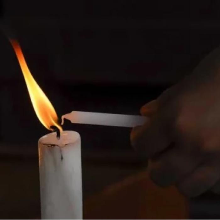 Lumina Sfântă de la Ierusalim a ajuns în România