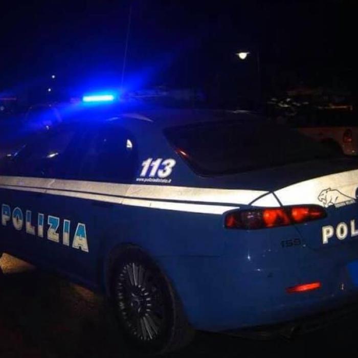 Italia. Badantă româncă acuzată că a maltratat doi pensionari, scandal uriaș cu carabinierii: „A lovit cu genunchiul polițistul”