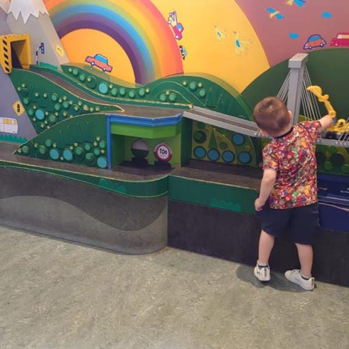 Români blocați de coronavirus în America de Sud: „Fiul meu de 3 ani nu și-a văzut mama de o lună“