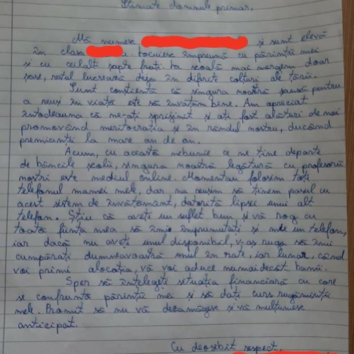 O elevă româncă a cerut primarului din localitate să îi cumpere un telefon pentru teme. S-a oferit să îl plătească din alocaţia sa. Ce răspuns a primit