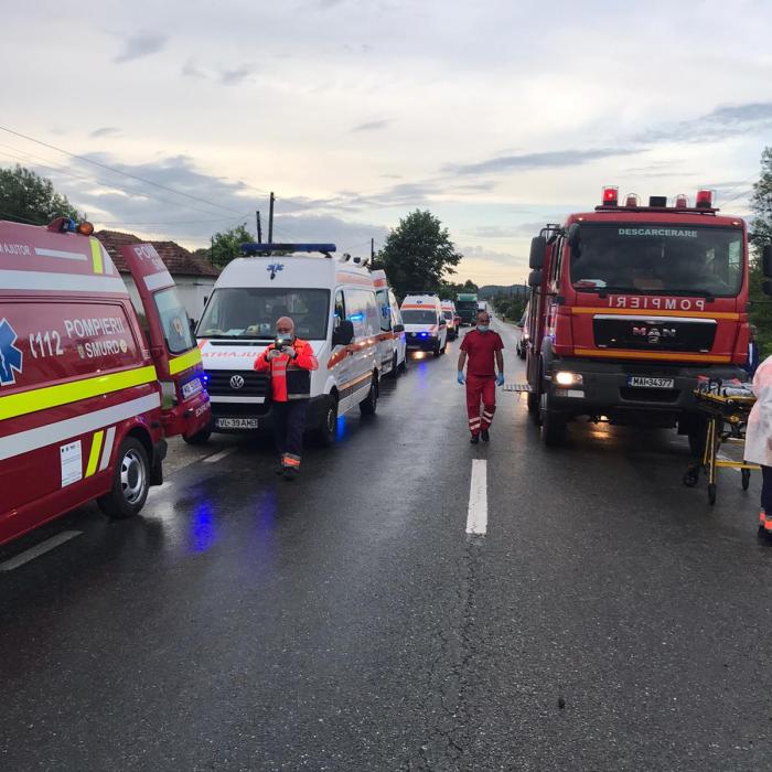 O tânără româncă a murit. Alte două persoane au fost rănite într-un accident grav