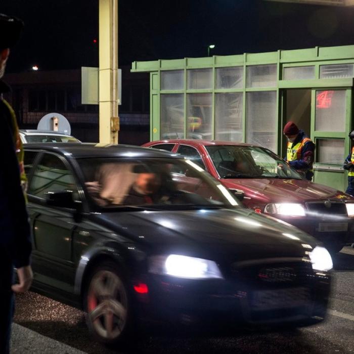 Ministrul ungar de Externe, ANUNŢ pentru românii care vor să treacă GRANIŢA: "Ungaria şi România RENUNŢĂ la obligativitatea carantinei"
