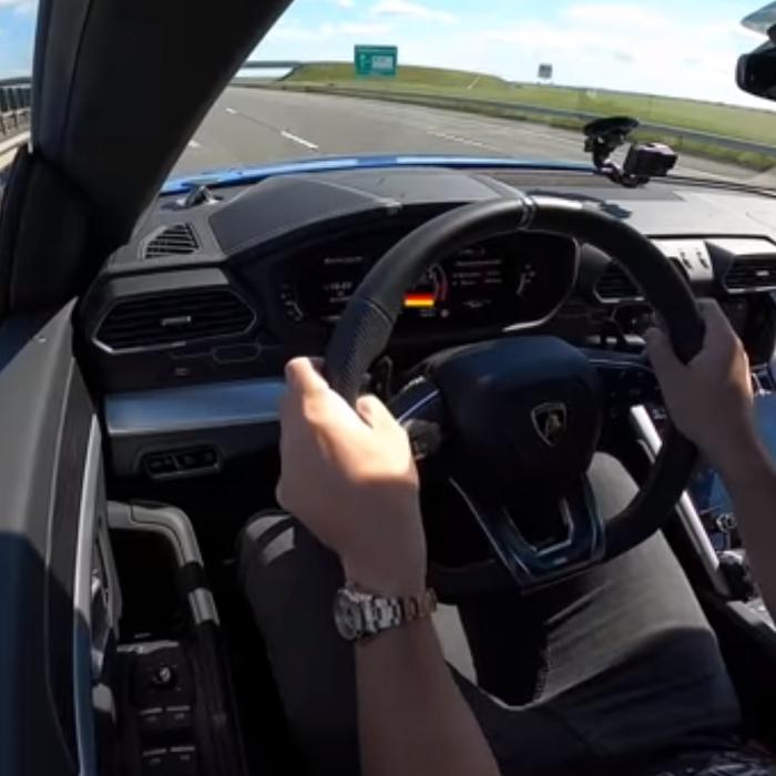 Lamborghini de 260.000 euro cu 300 km/h, în România. Cel care filmează minte că e în Germania (VIDEO)