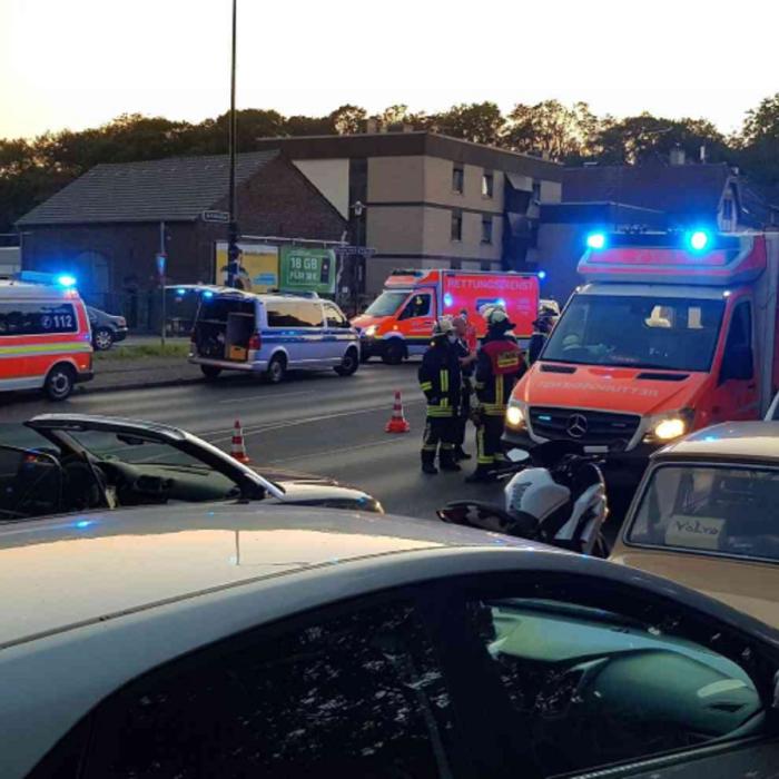 Germania. Doi români, înjunghiați în stil mafiot pe stradă (FOTO)