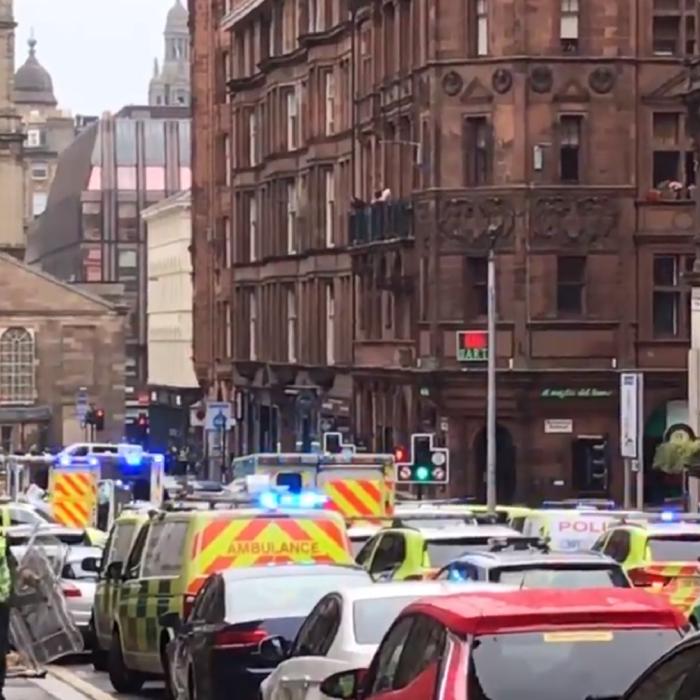 Incident armat în Glasgow. Mai multe persoane au murit. Suspectul, împușcat mortal. UPDATE (VIDEO)