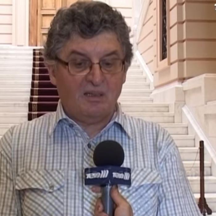 Prof. dr. Traian Mihăescu: „Bolnavul se vindecă singur de coronavirus! Se cheltuiesc mulți bani pe tratamente iluzorii”