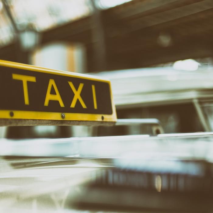 Un român şi-a RĂPIT copilul cu ajutorul unui taximetrist