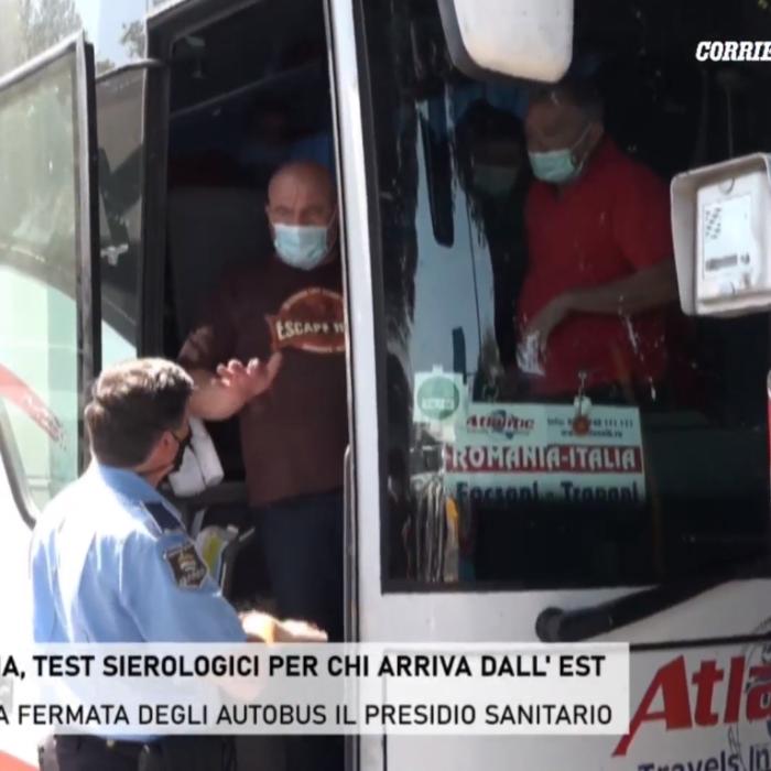 Italienii se țin de cuvânt: Românii care ajung cu autocarul la Roma sunt TESTAȚI-FOTO / VIDEO