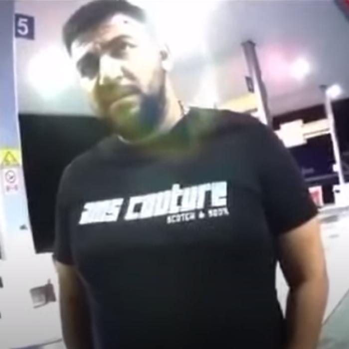 Polițist amenințat cu farmece și blesteme vrăjitorești de un manelist celebru: Plângere penală după ce a rupt procesul verbal (VIDEO)