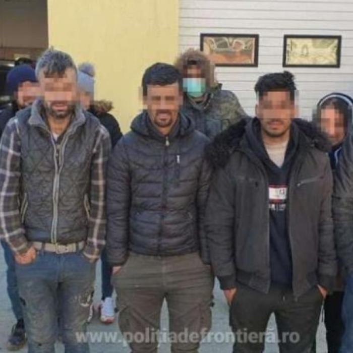 Bihor: 21 de migranți din Irak şi Siria, prinși când voiau să treacă ilegal în Ungaria