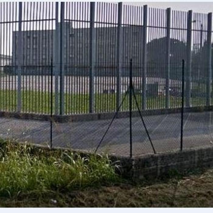 Italia. Un deţinut român, la un pas de moarte în închisoare