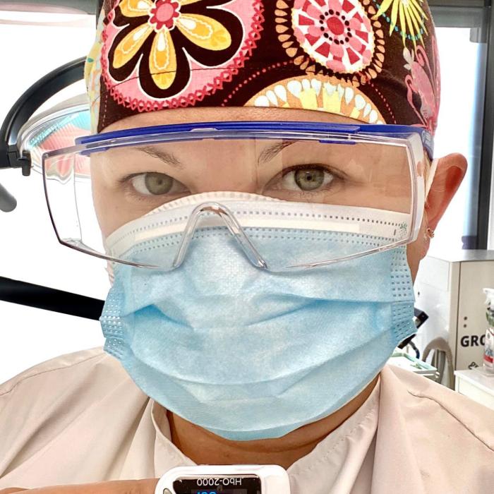 Medic român din Belgia, mesaj VIRAL pentru cei care nu vor să poarte mască: "Am pregătit telefonul să sun la 112"