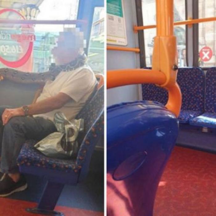 Un britanic a folosit un șarpe pe post de mască. Reacţia călătorilor