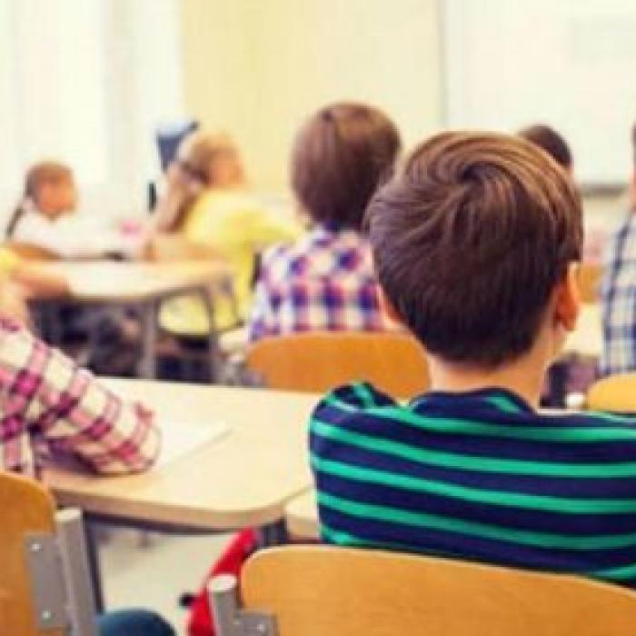 Primele infectări ale unor elevi din România, după ce a început școala