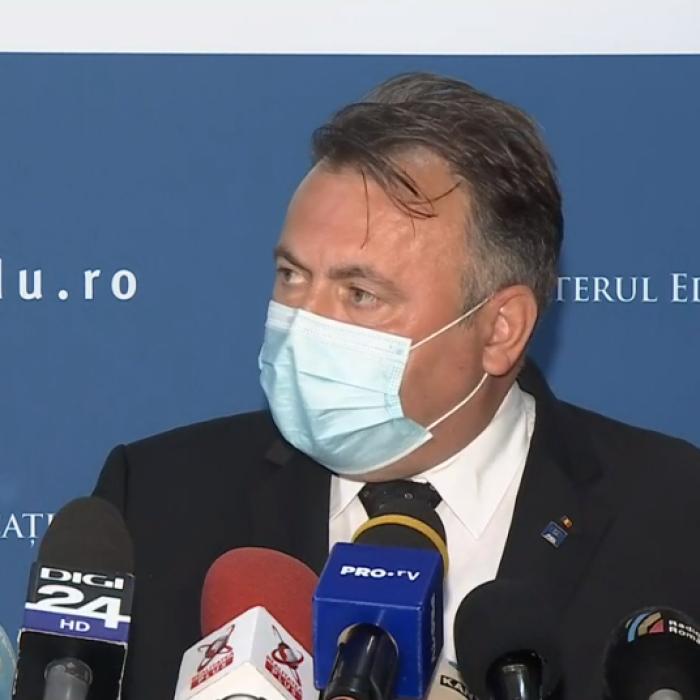 Nelu Tătaru, ANUNȚ care dă fiori: "Avem peste 150 de elevi și 73 de profesori INFECTAȚI cu coronavirus, la două săptămâni după ce a început școala"