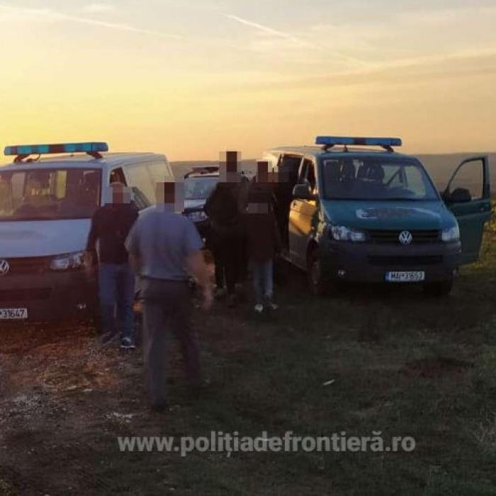 Poliţiştii de Frontieră constănţeni, în alertă. Mai mulţi cetăţeni străini, descoperiţi într-o pădure