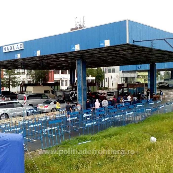 Peste 31.000 de români au ieşit din ţară într-o singură zi