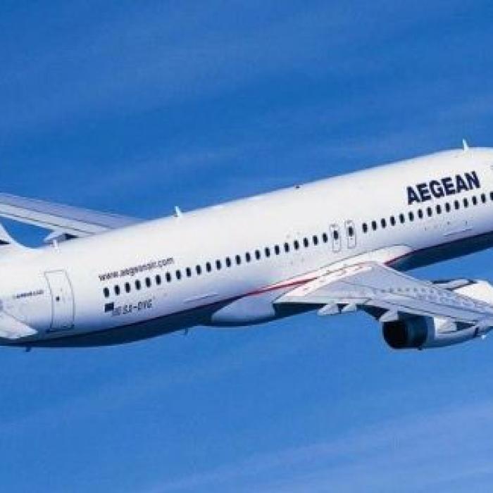 Un avion în care se afla ministrul grec de externe, blocat în aer de Turcia, timp de 20 de minute