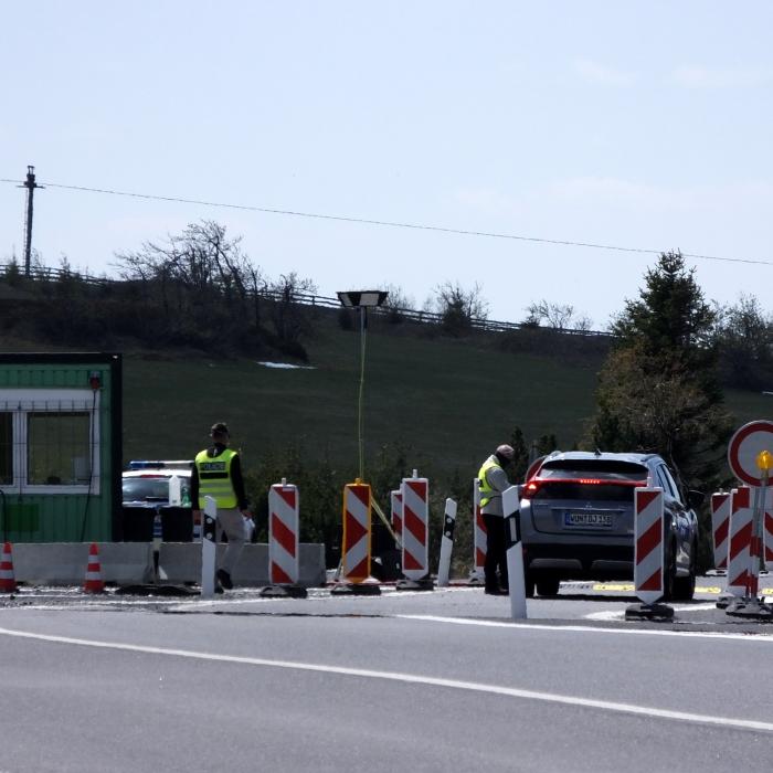 UE elimină mai multe state de pe lista ţărilor sigure. Cine poate călători fără restricţii