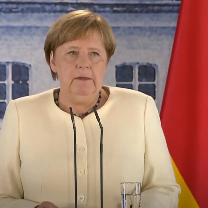 Angela Merkel: „Trebuia să acționăm mai devreme, dar oamenii trebuie să vadă paturile pline”