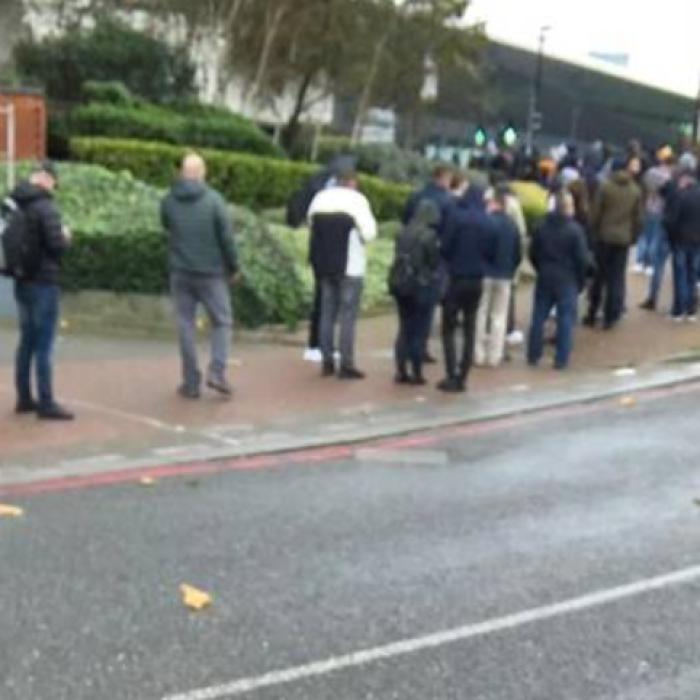 Cozi imense în diaspora la alegerile prezidențiale din R. Moldova. Sute de persoane din Italia, Germania, Spania, Franța sau Anglia așteaptă să voteze