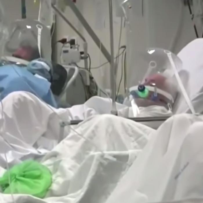 Italia anunţă "o dezaccelerare" a celui de-al doilea val al pandemiei COVID. Experiţii spun că măsurile funcţionează 
