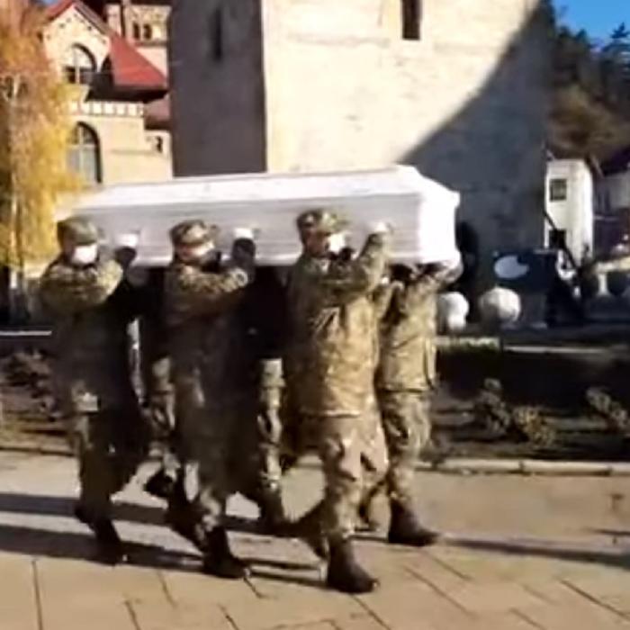 Draga Olteanu Matei, înmormântată cu onoruri militare (VIDEO)